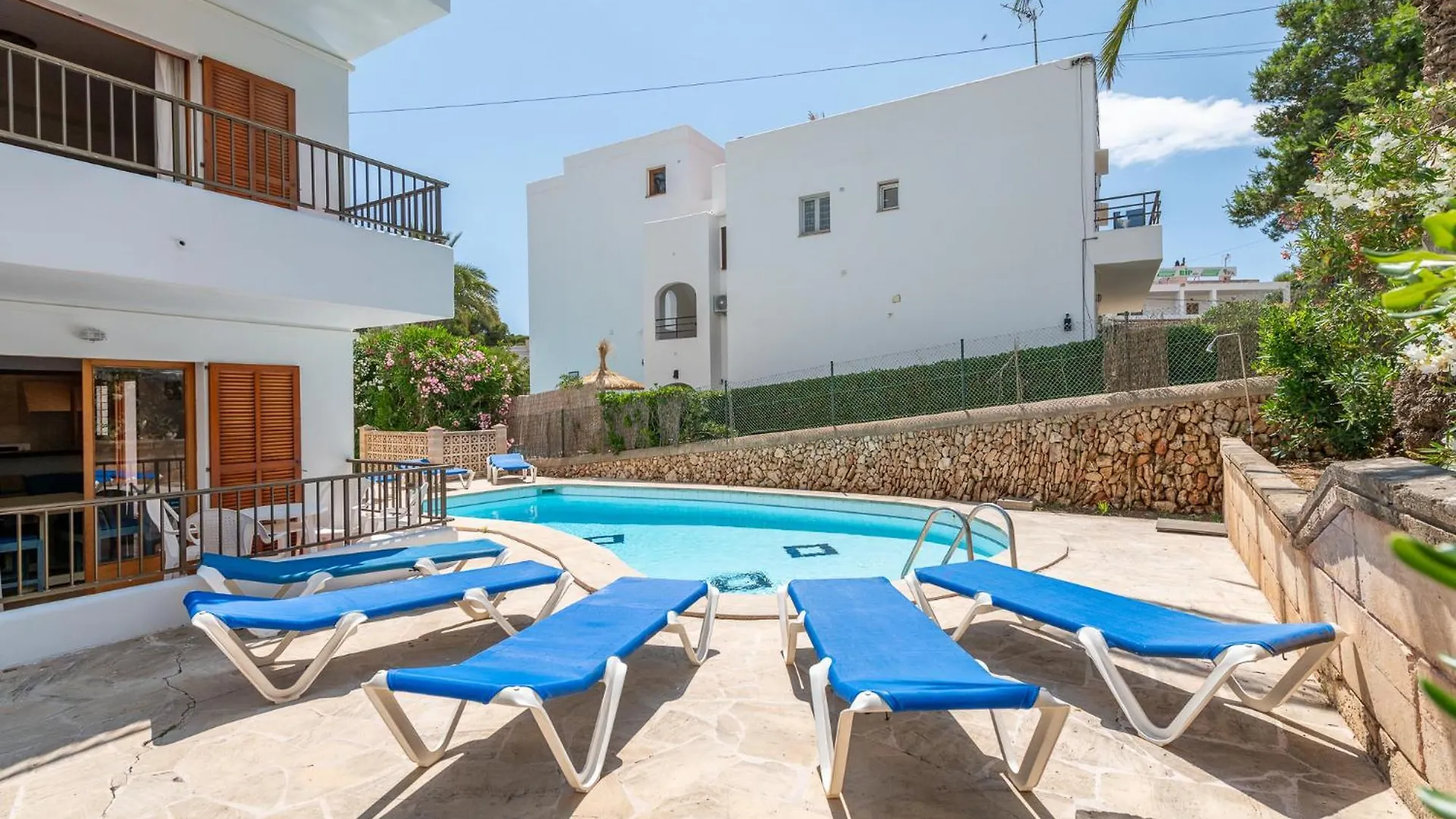 Gran Sol Family 5 Apartment Cala Ferrera  Spain